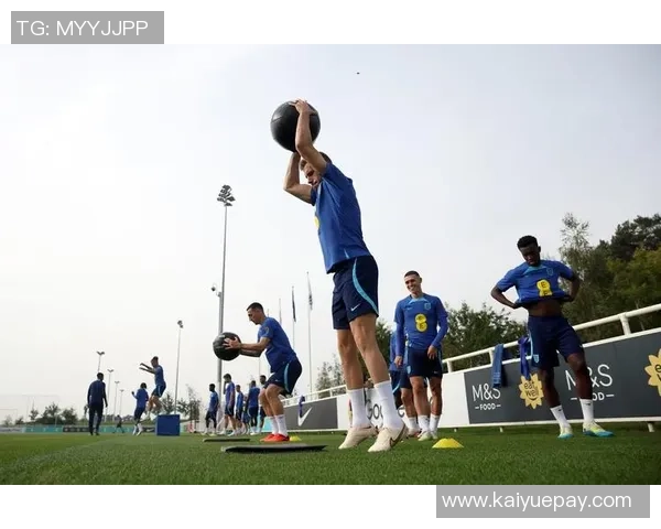 武汉篮球队在欧锦赛中的个人能力展现与战术配合分析